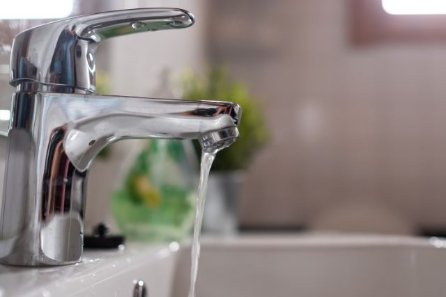 no hot water or low water pressure