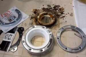 Kohler Toilet Leaking Between Tank And Bowl [6 Easy Fixes]