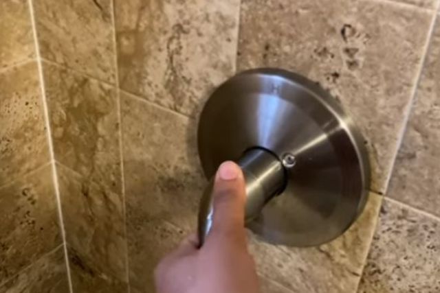 moen shower handle stuck